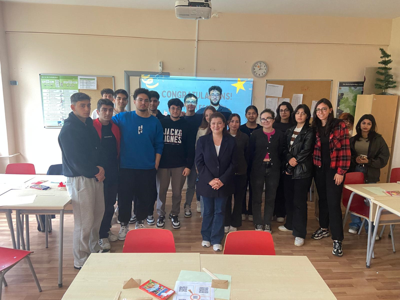 8-Week Activity Series Aimed at Developing English Listening Skills Successfully Completed